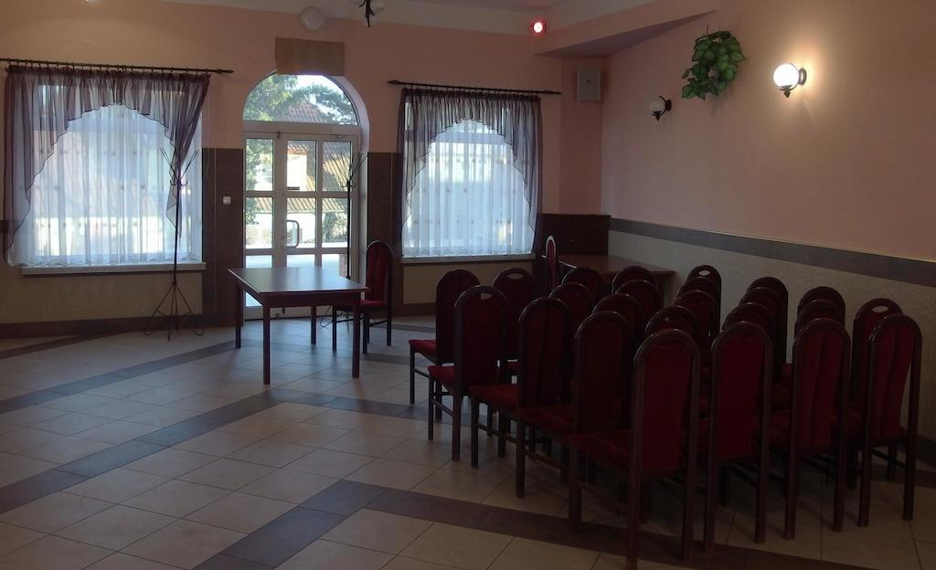 Hotelik Mazury Олецко Экстерьер фото