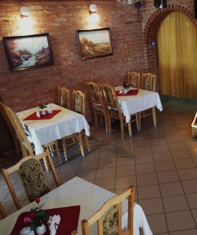 Hotelik Mazury Олецко Экстерьер фото